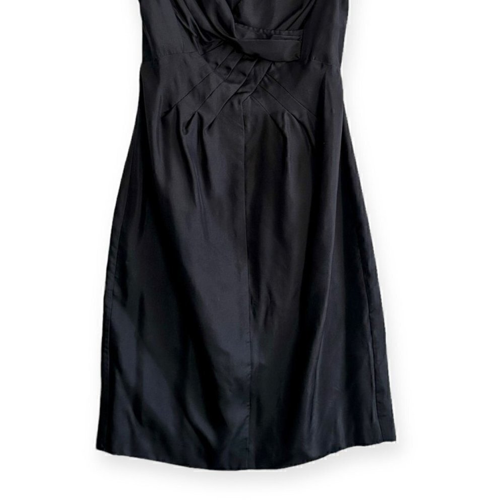 New with Tags,‎ Black Halo Silk Sleeveless Pleated Sheath Dress, Size 8, Black - Picture 8 of 15